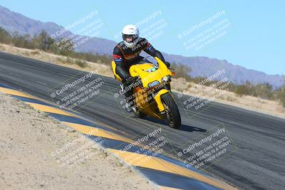 media/Jan-13-2025-Ducati Revs (Mon) [[8d64cb47d9]]/4-C Group/Session 3 (Turn 7 Inside)/